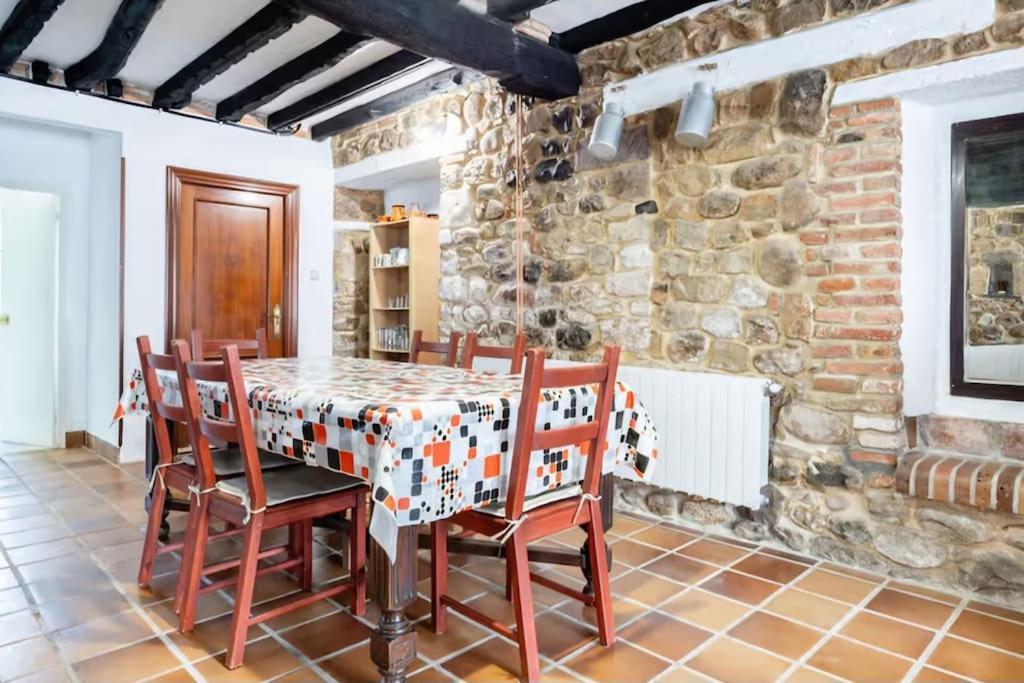 La Jomeruca ,Espaciosa Casa Rural Cerca De Playa Y Montana Caranceja Ngoại thất bức ảnh